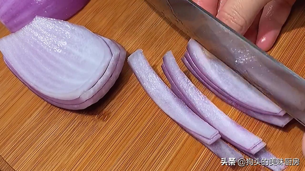 教你鱿鱼的海边做法不清蒸不白灼,鱿鱼最好吃的做法教程