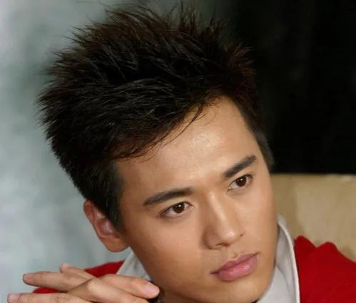 离婚3年感觉跟没离婚一样,董璇离婚首谈高云翔视频