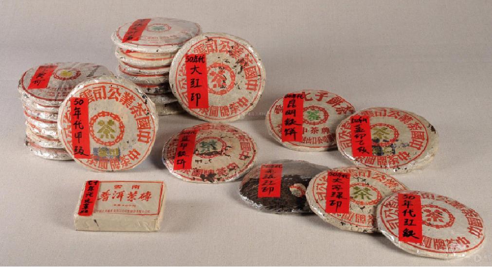 推出如此“亲民”的2022印级茶，双陈普洱意欲何为？