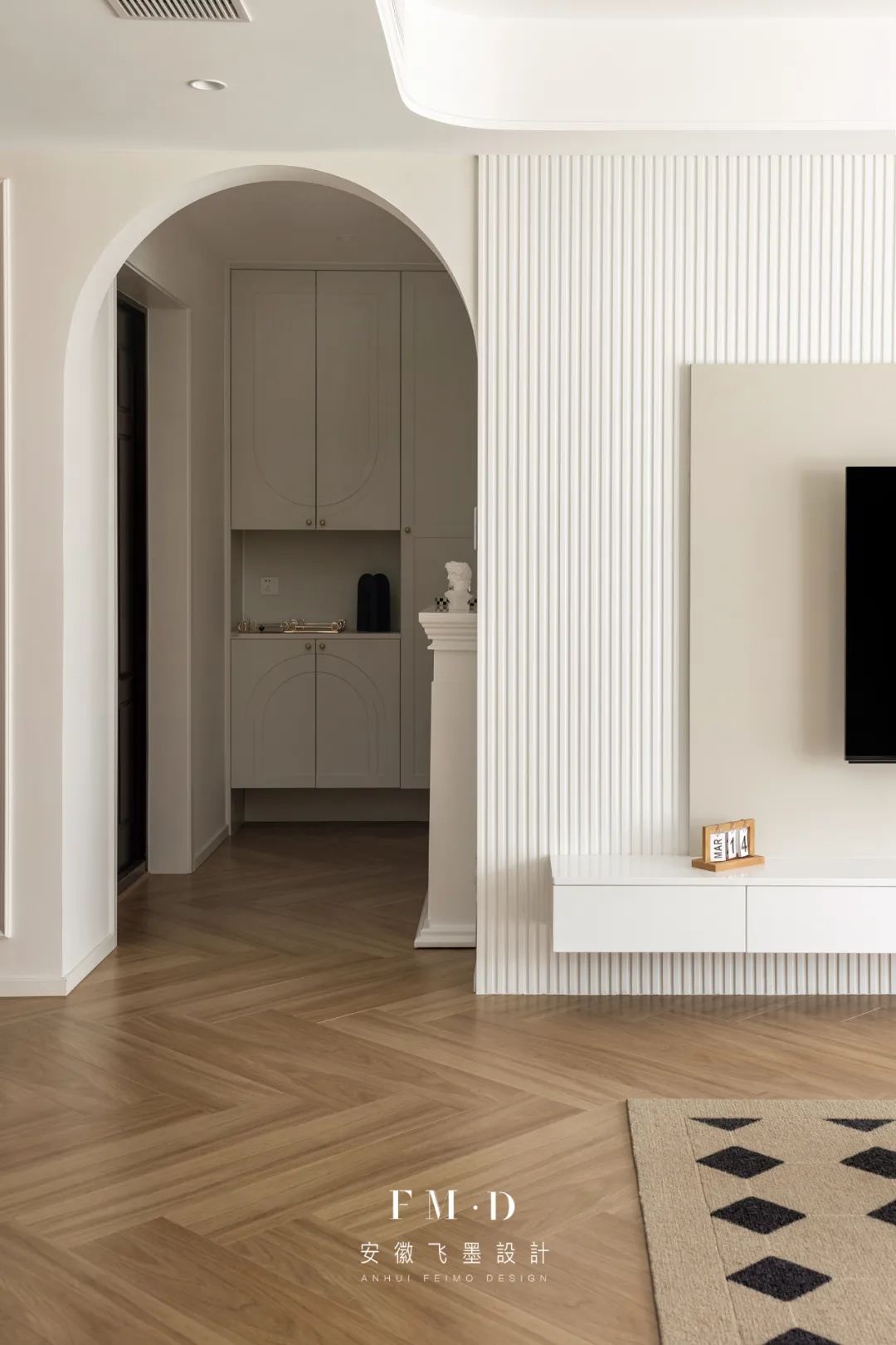 层高太矮客厅怎么显高,二楼室内地面增高有哪些方法