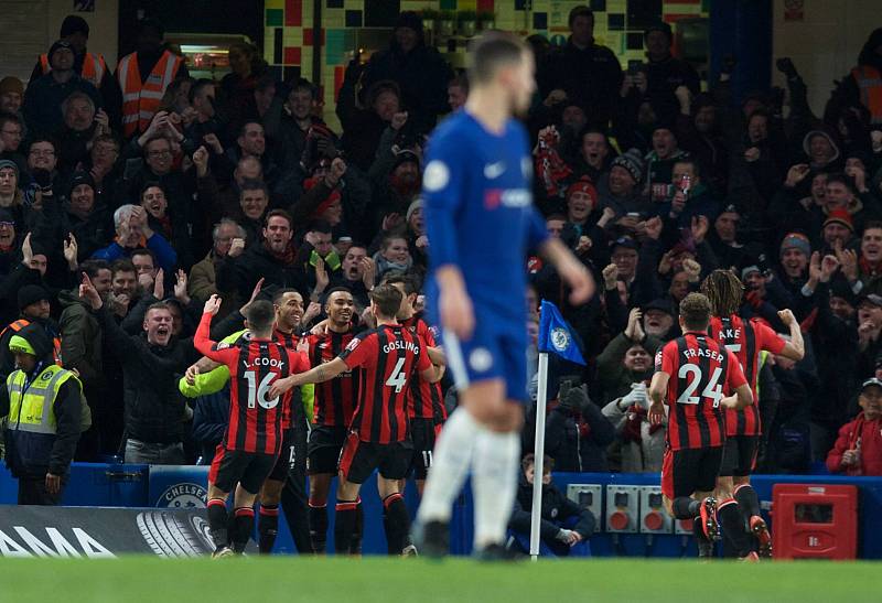 在1月转会期创纪录花费10亿美元后，西甲抨击英超“作弊”！