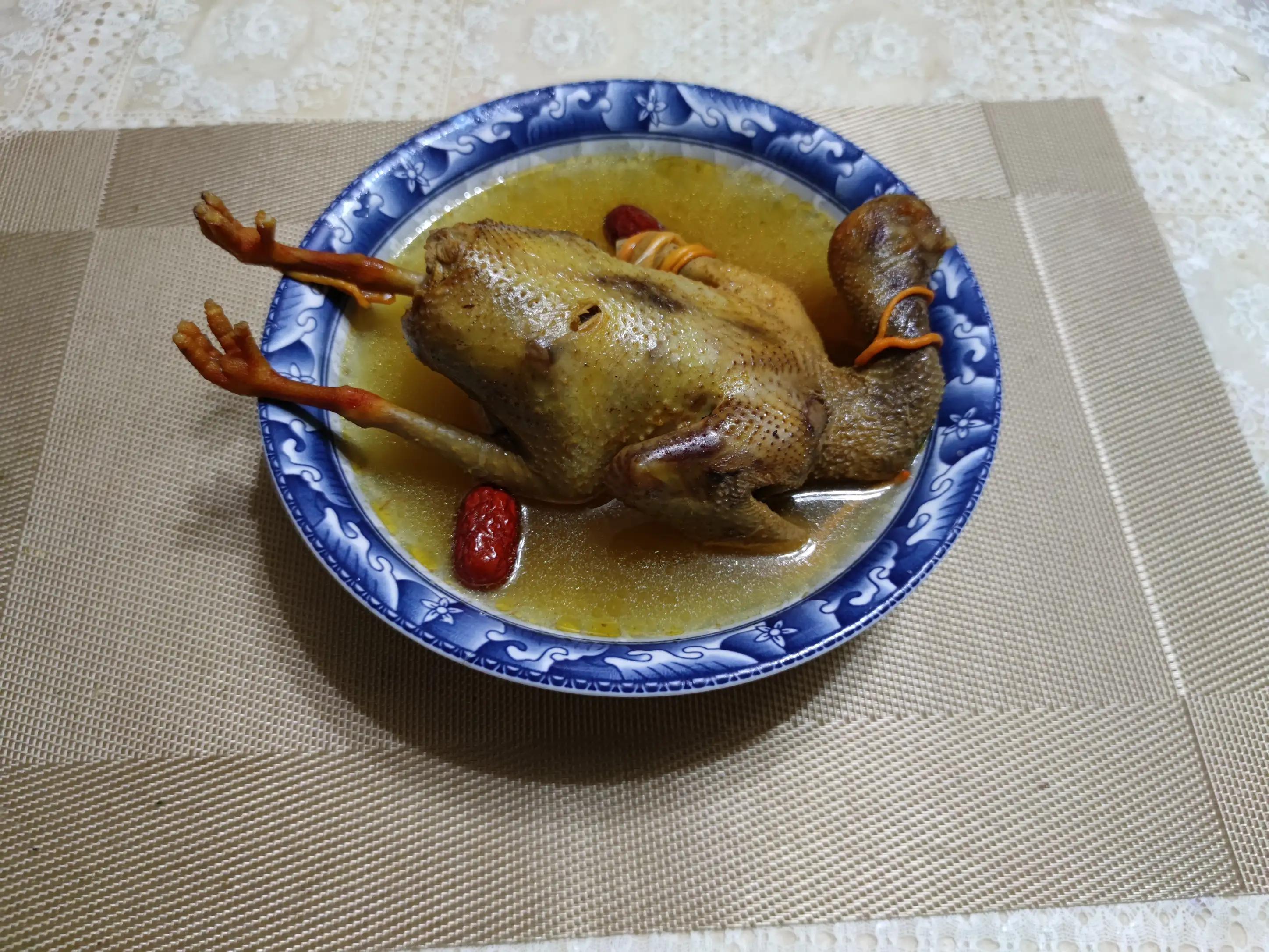 今日小雪天冷了记得添衣保暖,明日小雪吃什么食材