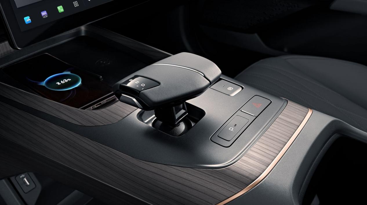 10万级家轿就选长安逸达,长安逸达重新定义10w级家轿