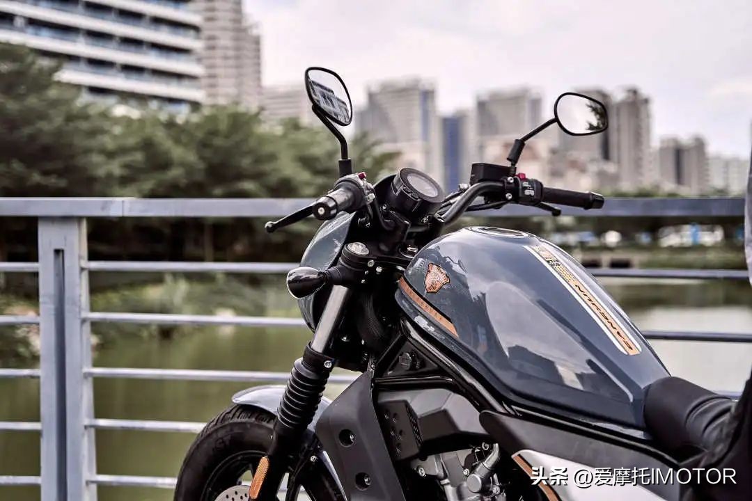 香帅苍云500max对比cm500,苍云500对比香帅650哪个好看