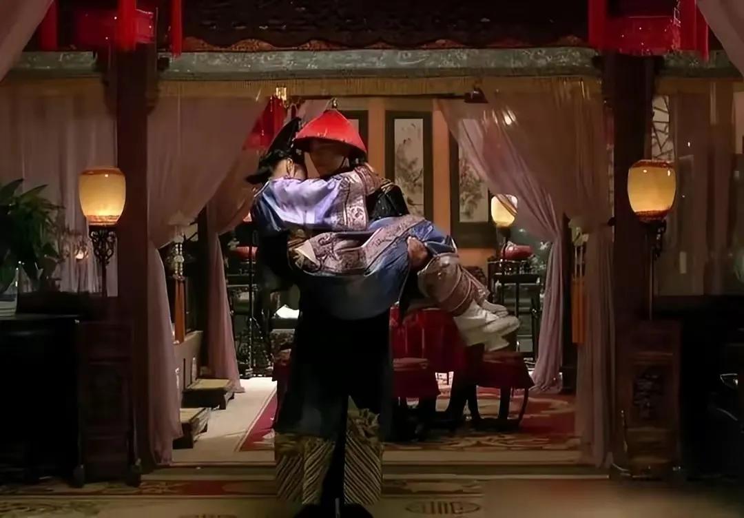 甄嬛传华妃不知道大祸临头,甄嬛传里华妃为什么针对沈眉庄