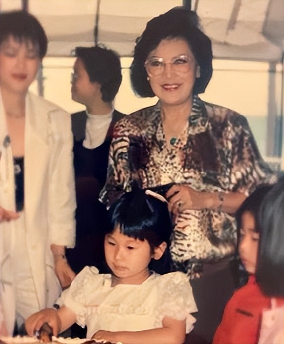 你回来吧李香琴谭炳文年轻时候,游龙戏凤谭炳文李香琴电视剧片段