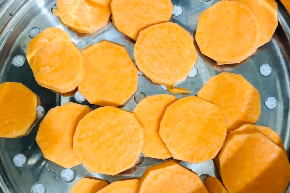 小米杂粮红的好还是白的好,黄米和小米性质一样吗