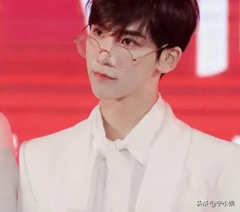 丁泽仁“塌房”,暴露了众人所不知的娱乐圈六大“乱象”