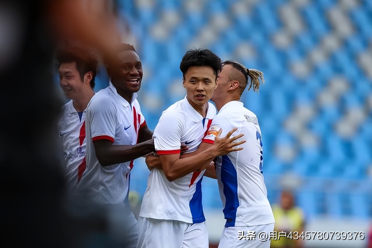 中国足球未来之星董路解说,汪海健选入国足了吗