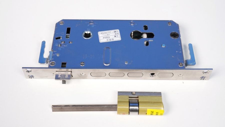 海尔全自动智能门锁测评,海尔智能门锁v20自动开门