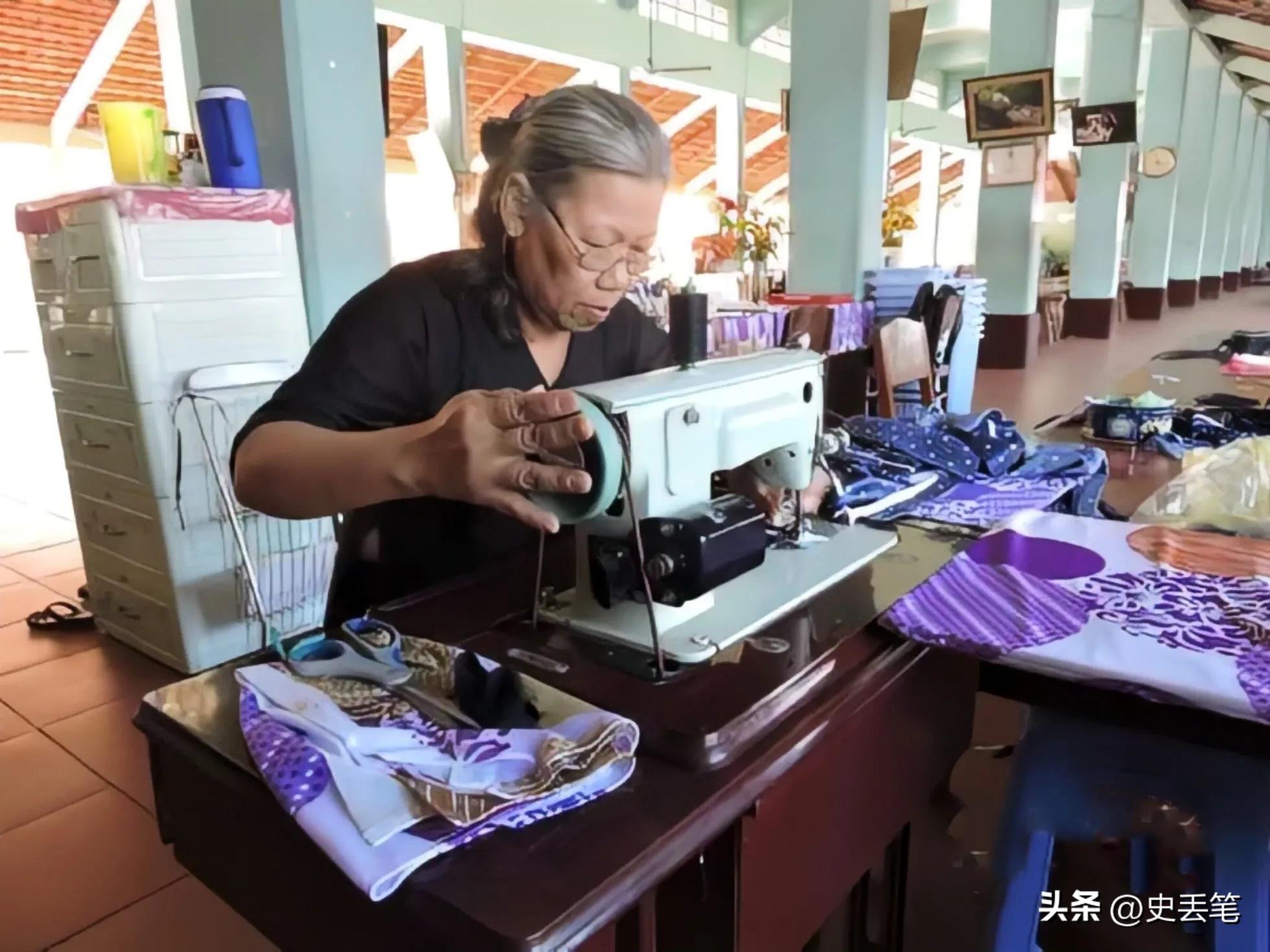 越南有个怪村，全村只有一口棺材，平时村民喜欢穿黑衣黑裤