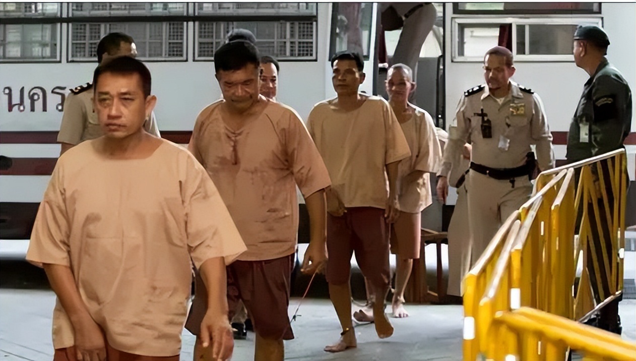 人口*市黑**：全世界一年仍有300万人被卖，你所不知道的人间地狱！