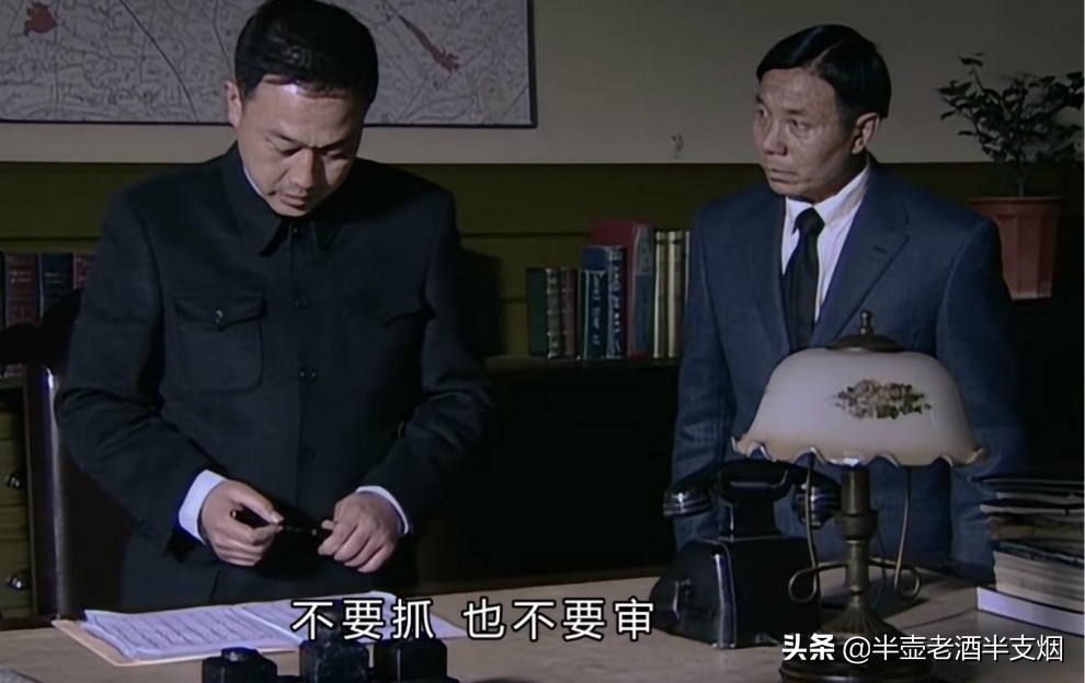 在76号特工总部和保密局天津站，想打败余则成只能用万里浪的办法