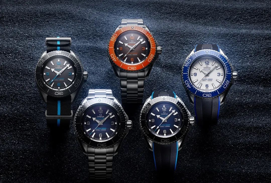 这下好了，留给欧米茄的颜色也不多了，一口气推出32款新品