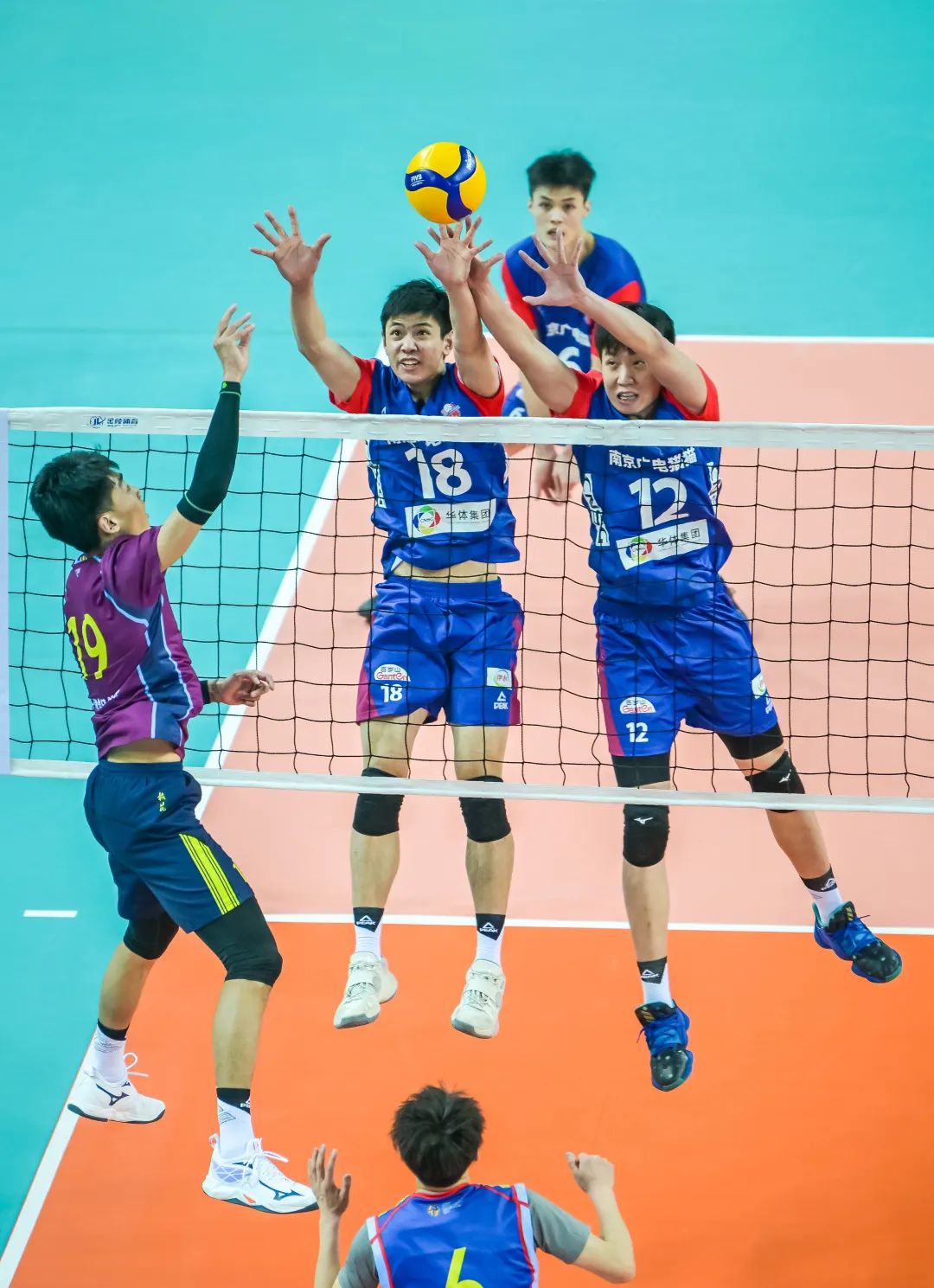 南京比赛最新战绩,南京总决赛实时比分