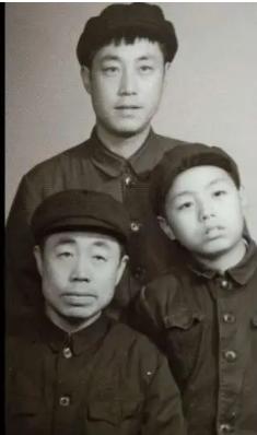 以前的父亲真的是很不容易,原来父亲已经沧桑成了这般模样