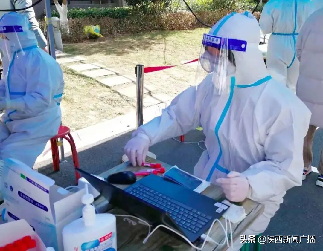 鎼烘墜鍏辨垬鐤儏鑷存暚鐧借。鍗＋,鎴樼柅鎯呭叡鍧氬畧鎰熸仼鎶楃柅鑻遍泟鏈楄