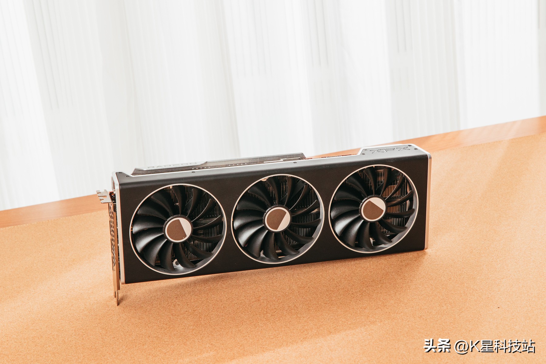 华硕x670e-egaming开箱评测,华硕x670e怎么选择