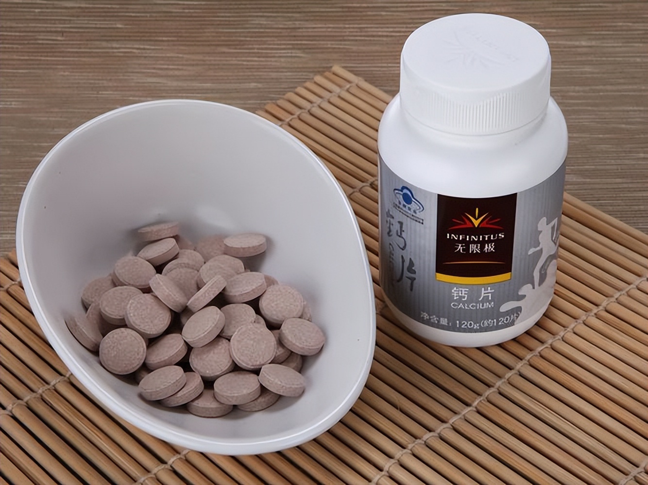 脚后跟疼并痒预示三种病,脚后跟经常疼是什么原因怎样治疗