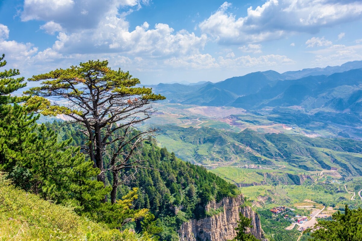 山西恒山悬空寺简介,山西恒山风景名胜区