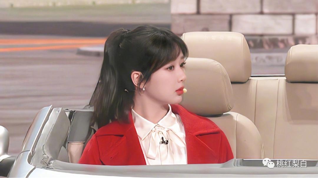 从端庄大气到小家碧玉央视主持人,从国泰民安到网红锥子脸