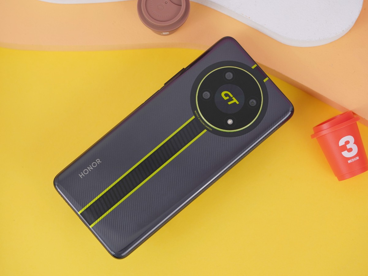 三千元5g8+256g性价比最高的手机,3500元8+256g性价比最高的手机