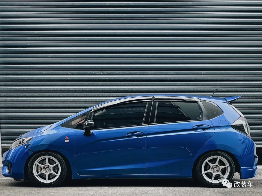 第四代全新飞度曾经的平民超跑gk5,18款本田飞度gk5舒适版改装