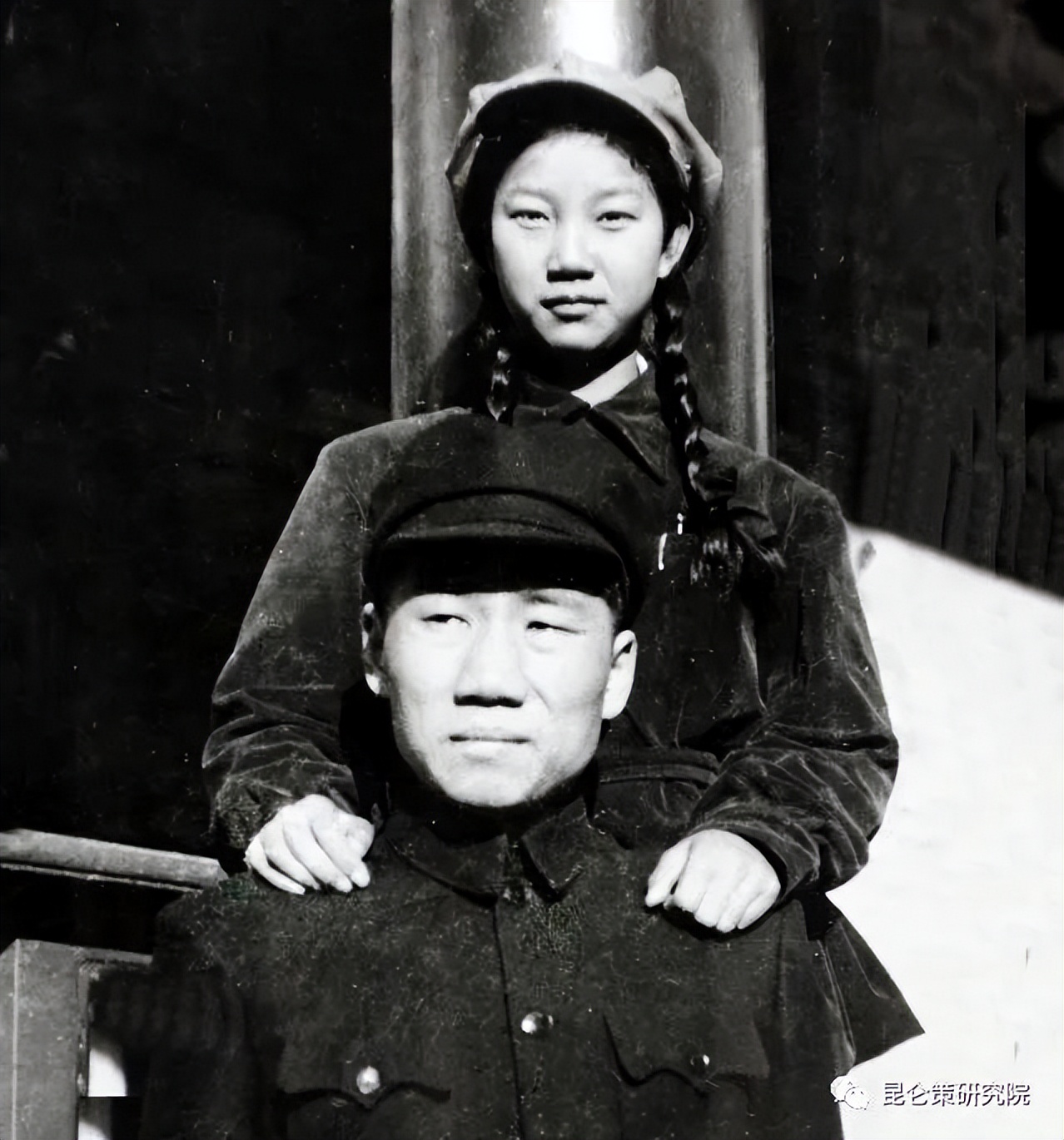 水石：怀念伟大的共产主义战士毛岸英