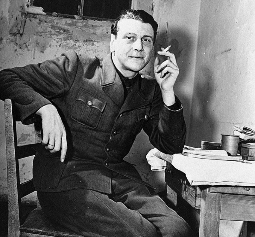 奥托：德国特种兵之王，欧洲最危险的男人，靠摸鱼混成*队军**高层