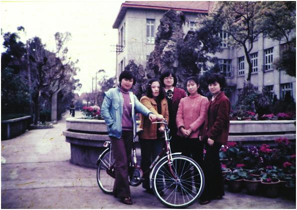 大学芳华,大学芳华苑