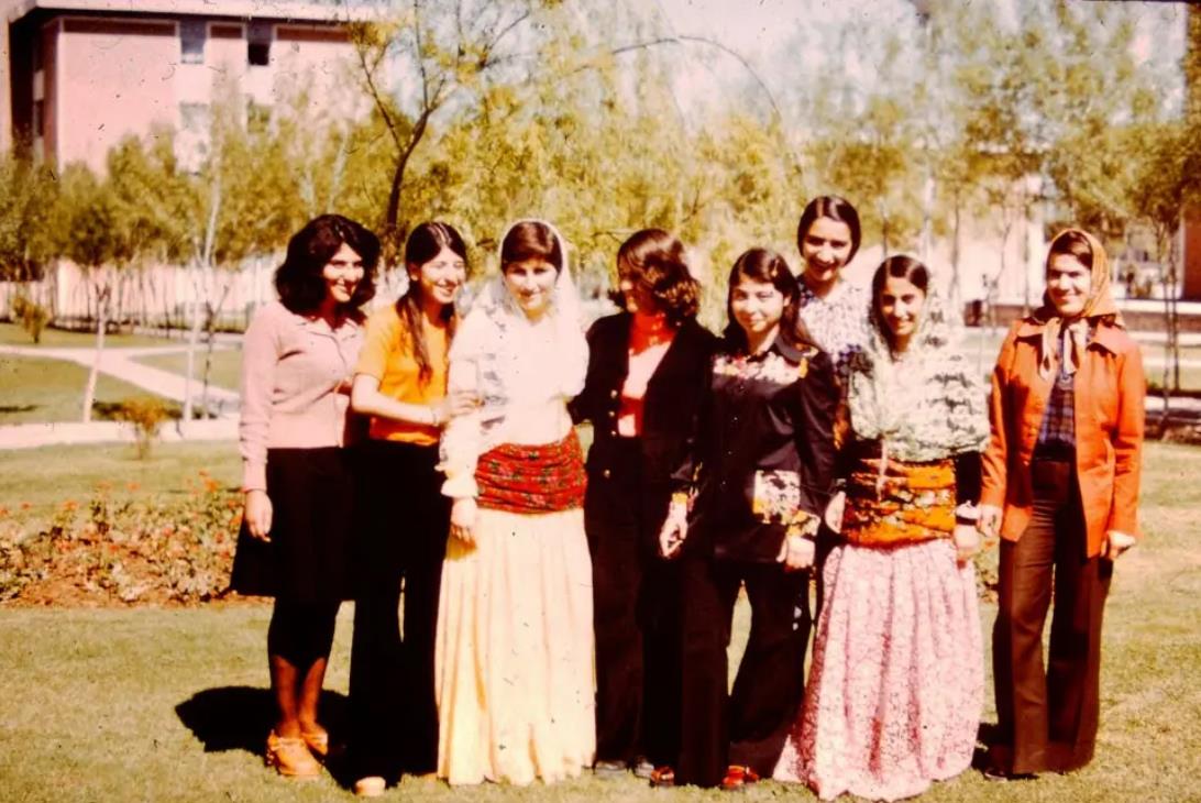 伊朗球员拒唱国歌会被处罚吗,伊朗球员拒唱国歌对不对