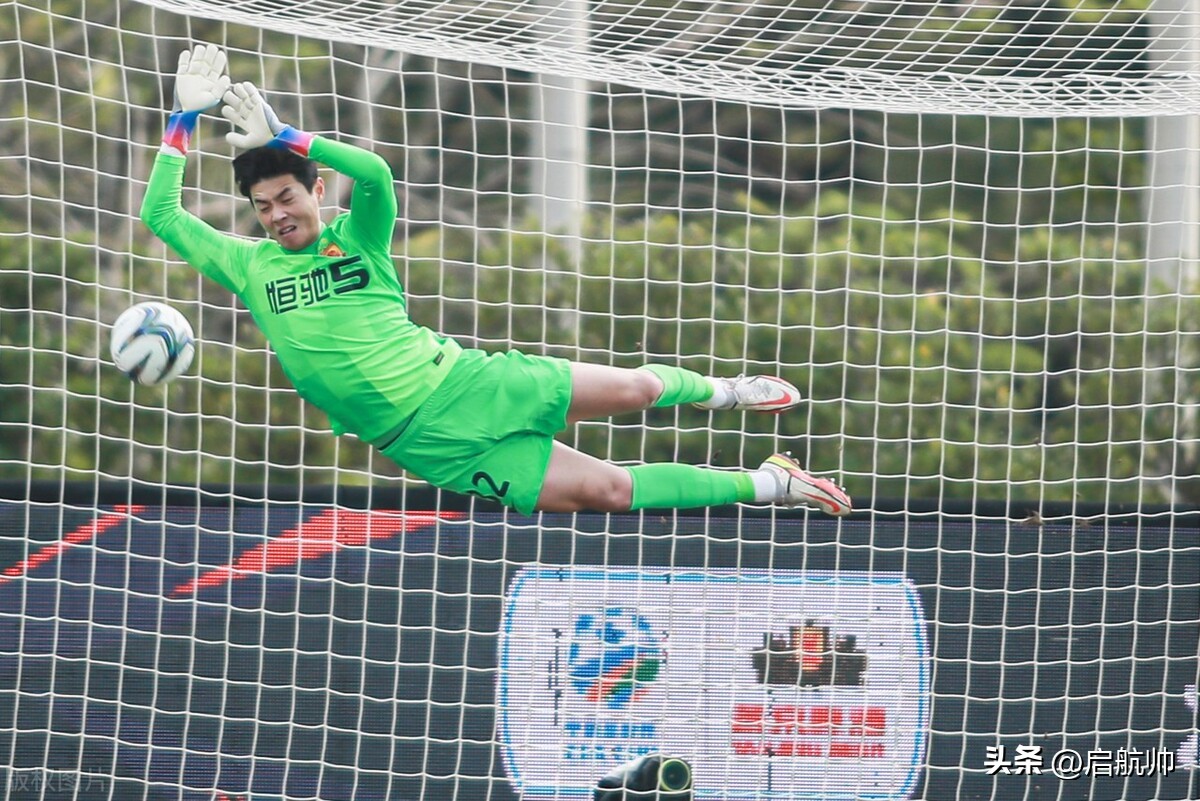 广州恒大郜林巅峰时刻,足球广州恒大郜林