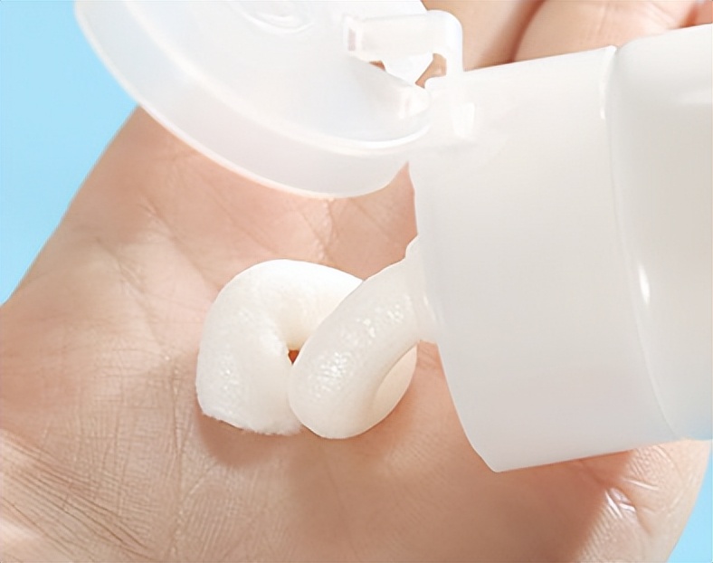 敏感肌亲妈大牌护肤品,敏感皮亲妈洗面奶