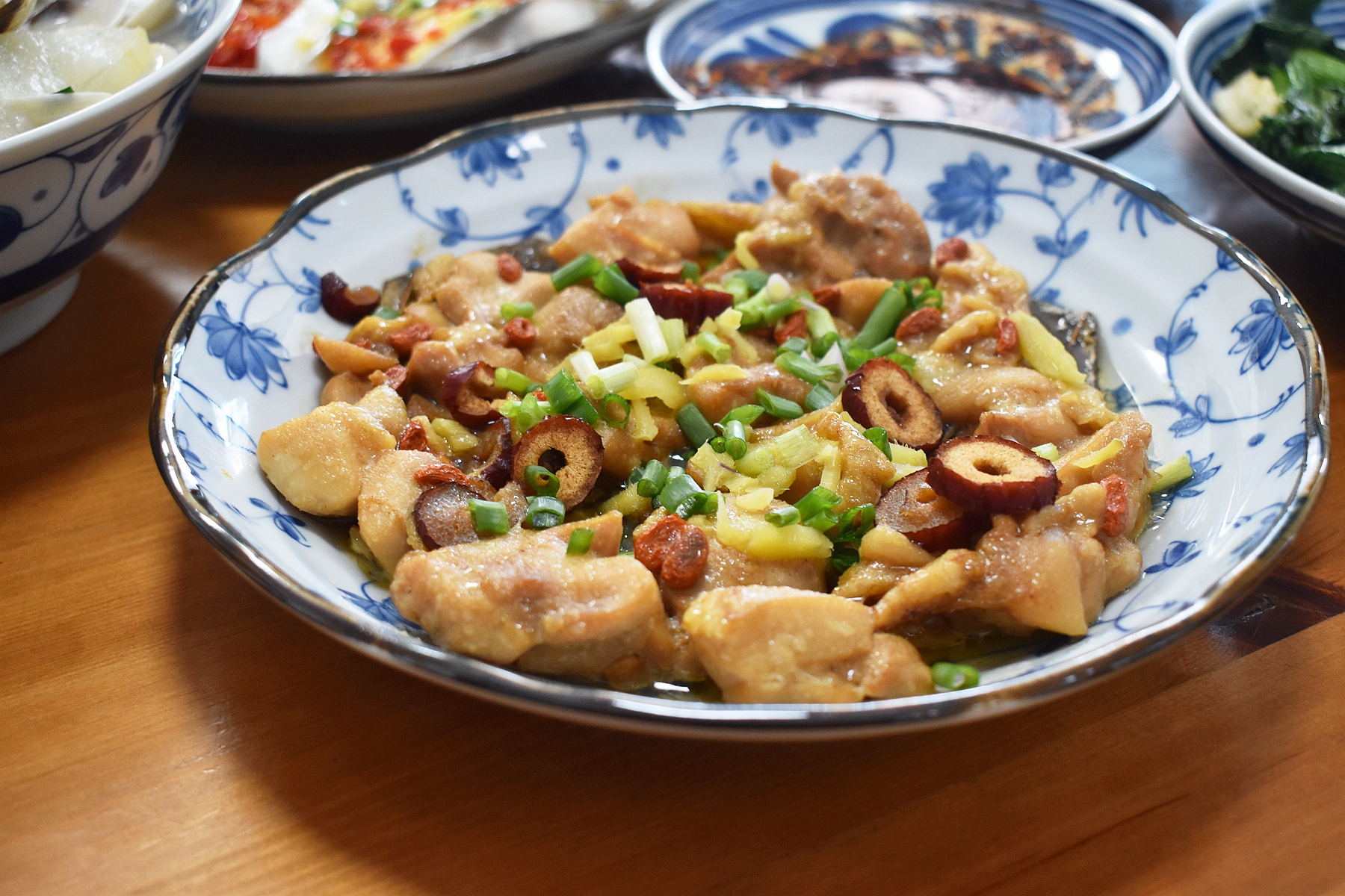 两荤两素一汤一周午餐家庭菜谱,夫妻一日三餐食谱