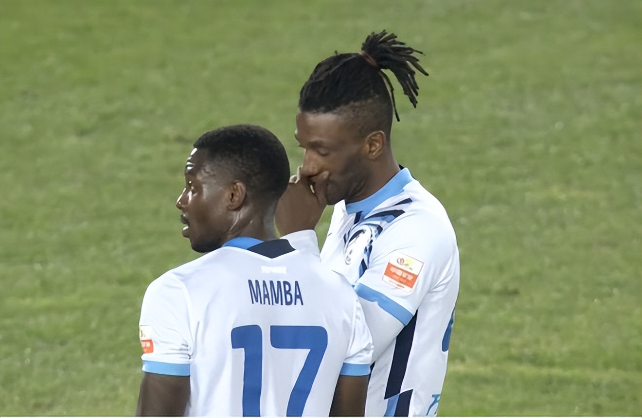 大连队日常篇：四人进名人堂，基额很努力，官媒释谣言