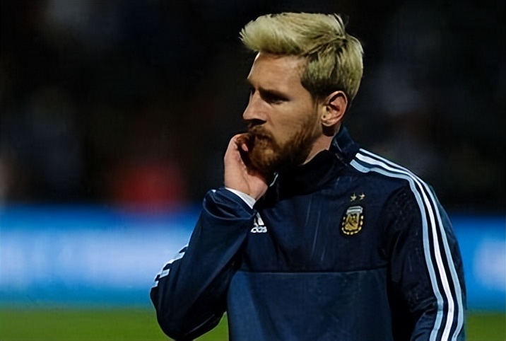 足坛转会热点新闻,每日转会最新消息