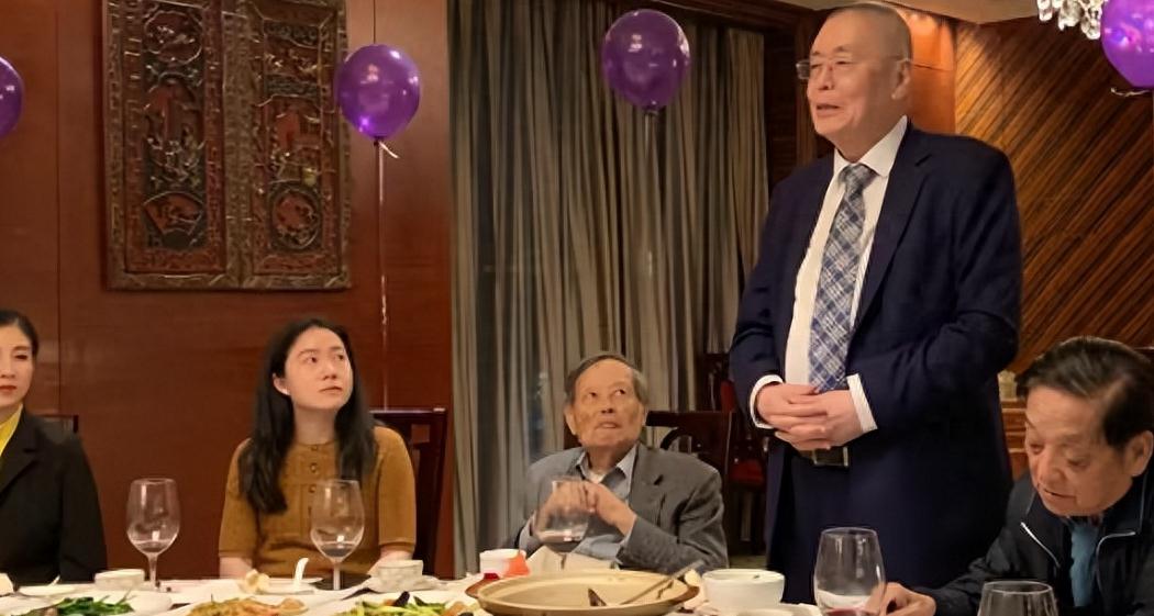 翁帆与杨振宁的爱情始末,翁帆和杨振宁爱之至深的表现