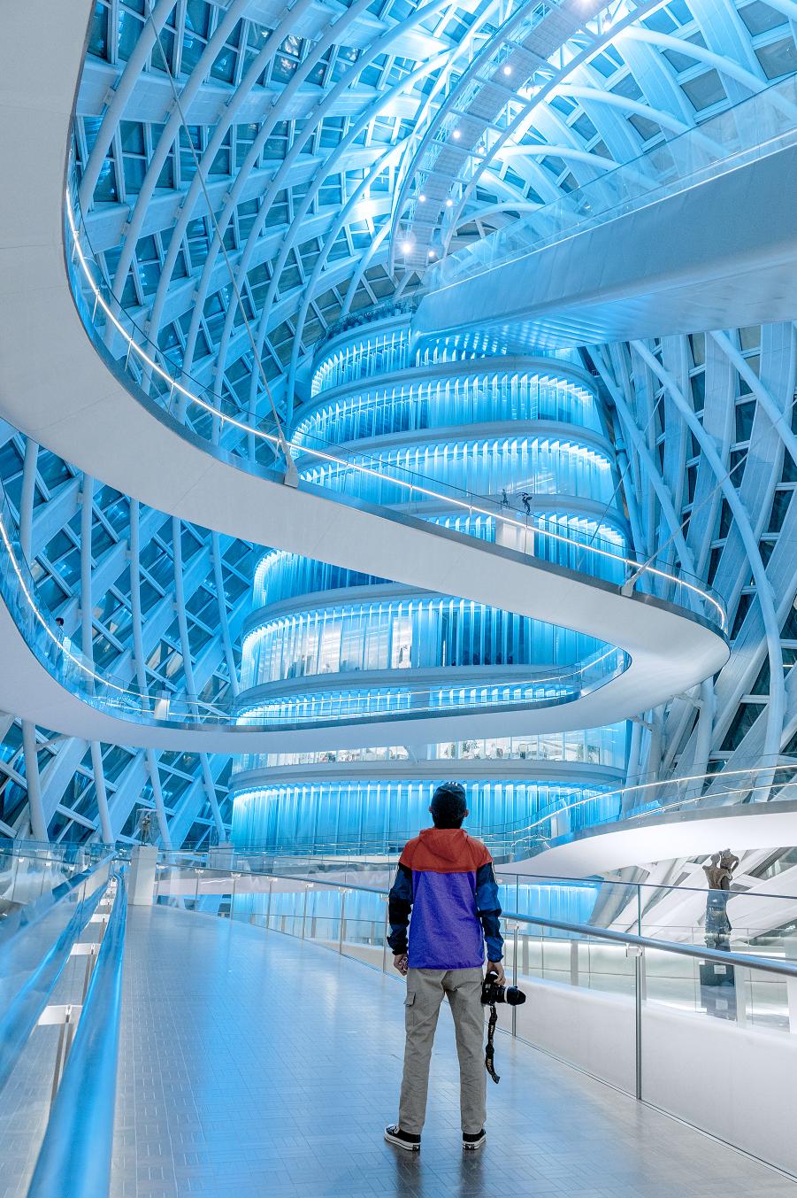 毕业生专访|山东工商学院郝子华：且行无疆至，生苍终途归