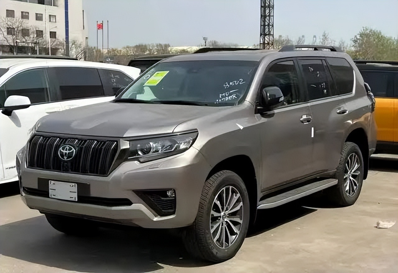 新款普拉多2.8柴油版国六正式上市,柴油2.8t普拉多多少钱