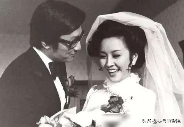 84岁谢贤与女友重燃爱火,谢贤84岁和初恋重温旧情