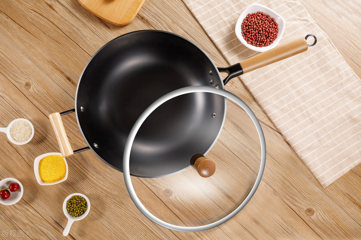 人是如何消化食物的,我们吃的食物如何消化的