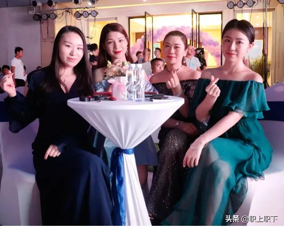 如何看待名校毕业生涌入小县城,大量985毕业生涌入县城意味着什么