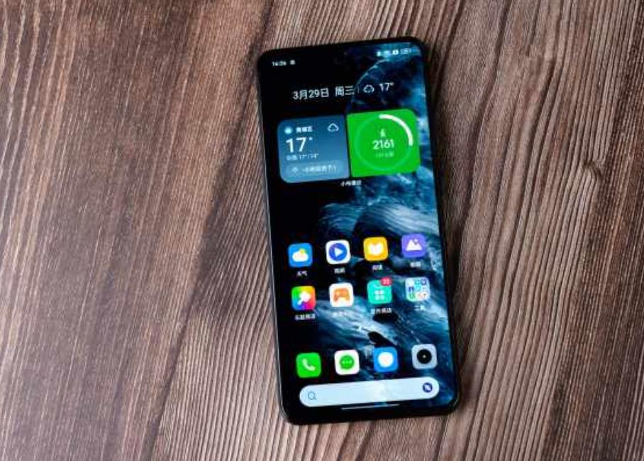 买手机不必买太贵的,买手机没必要买贵的