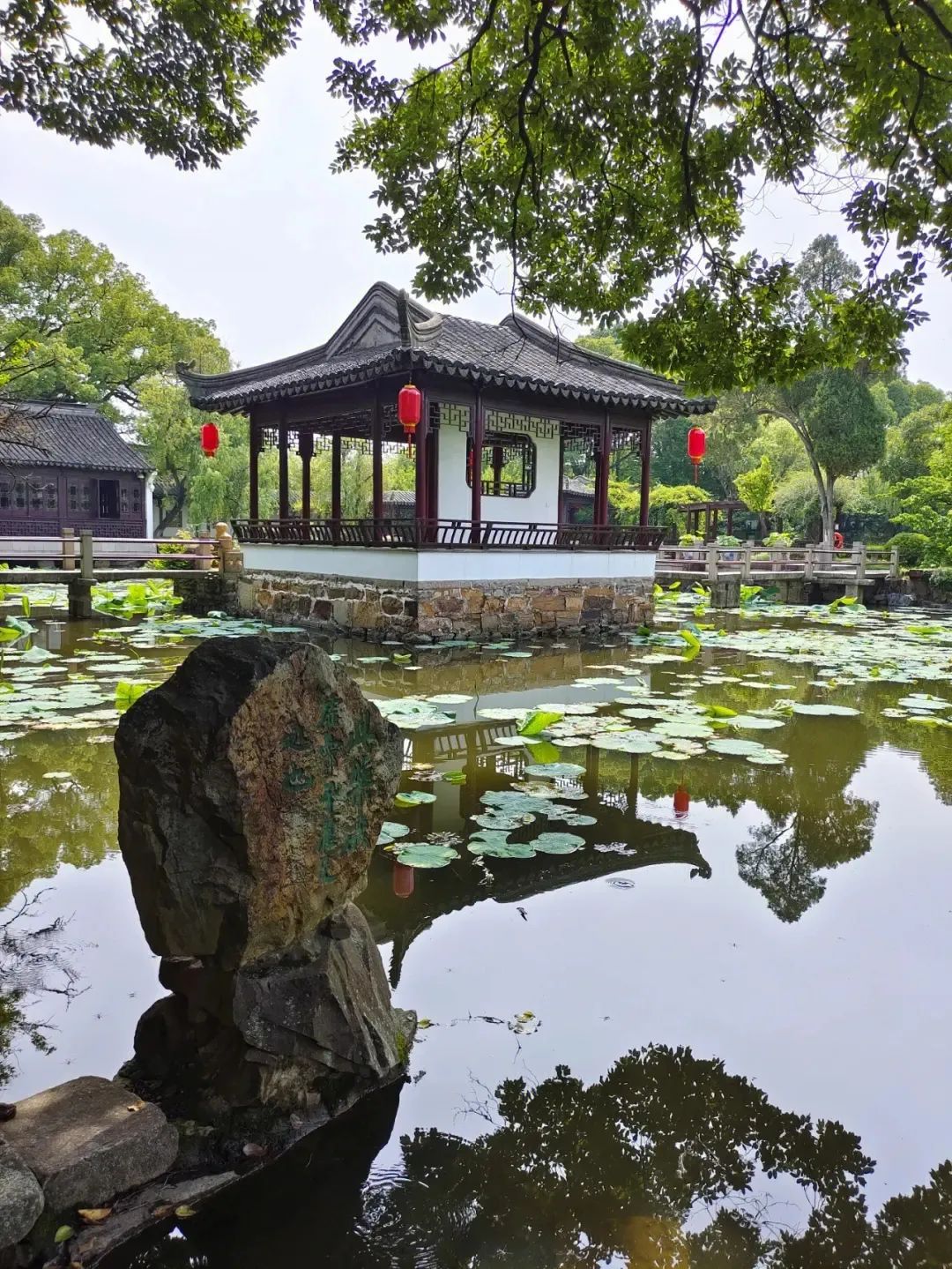 常熟银湖园林古典别墅,常熟四大私家园林