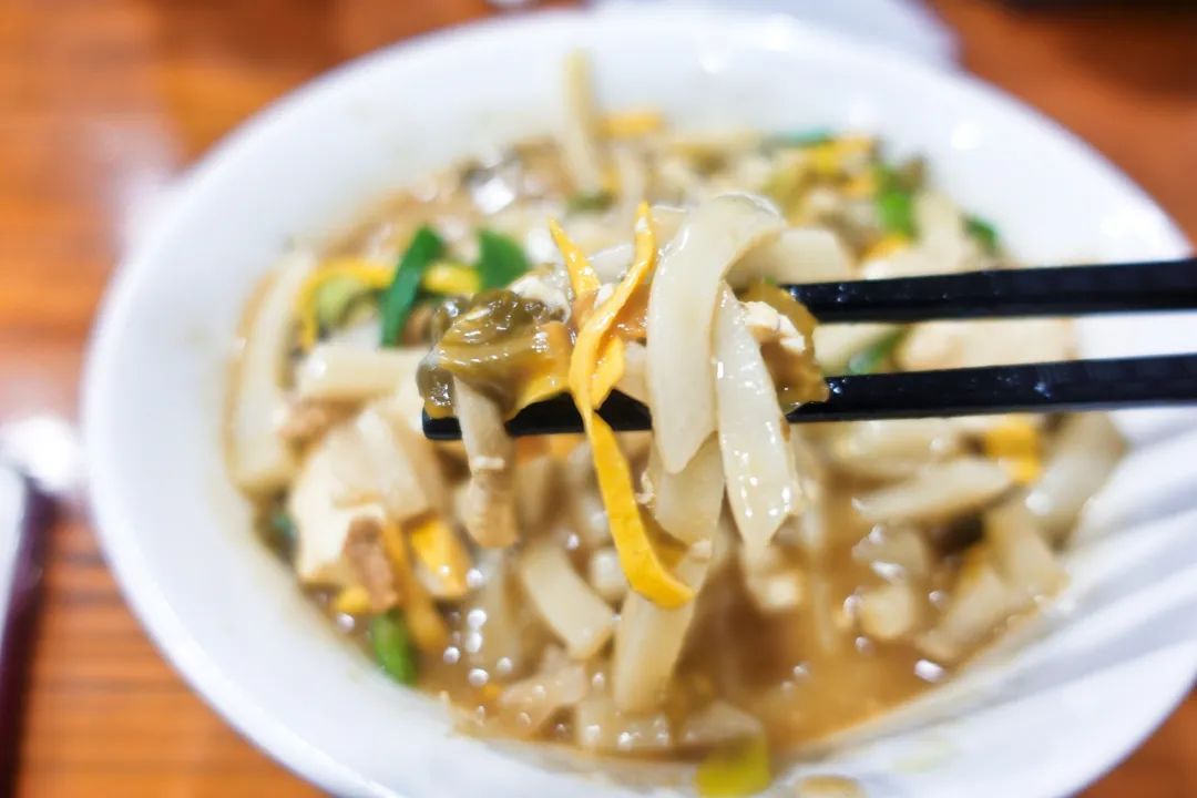 火热的周边游喂饱了本地生活,划算的周边游