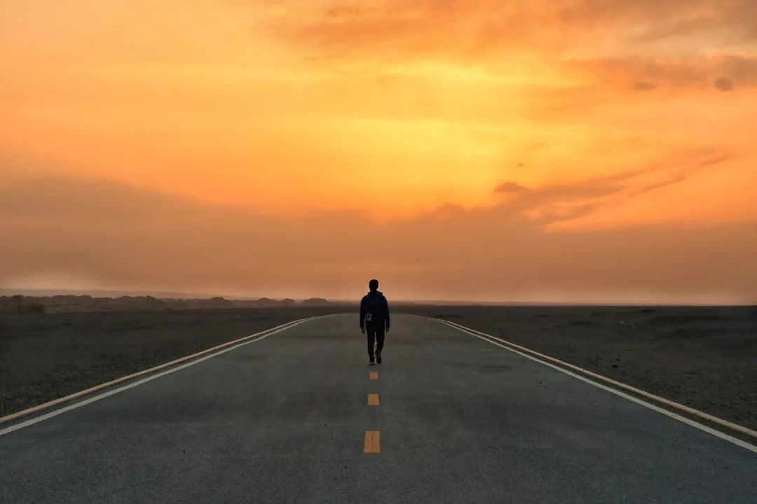 不要做高认知的穷人啥意思,不做高认知的穷人