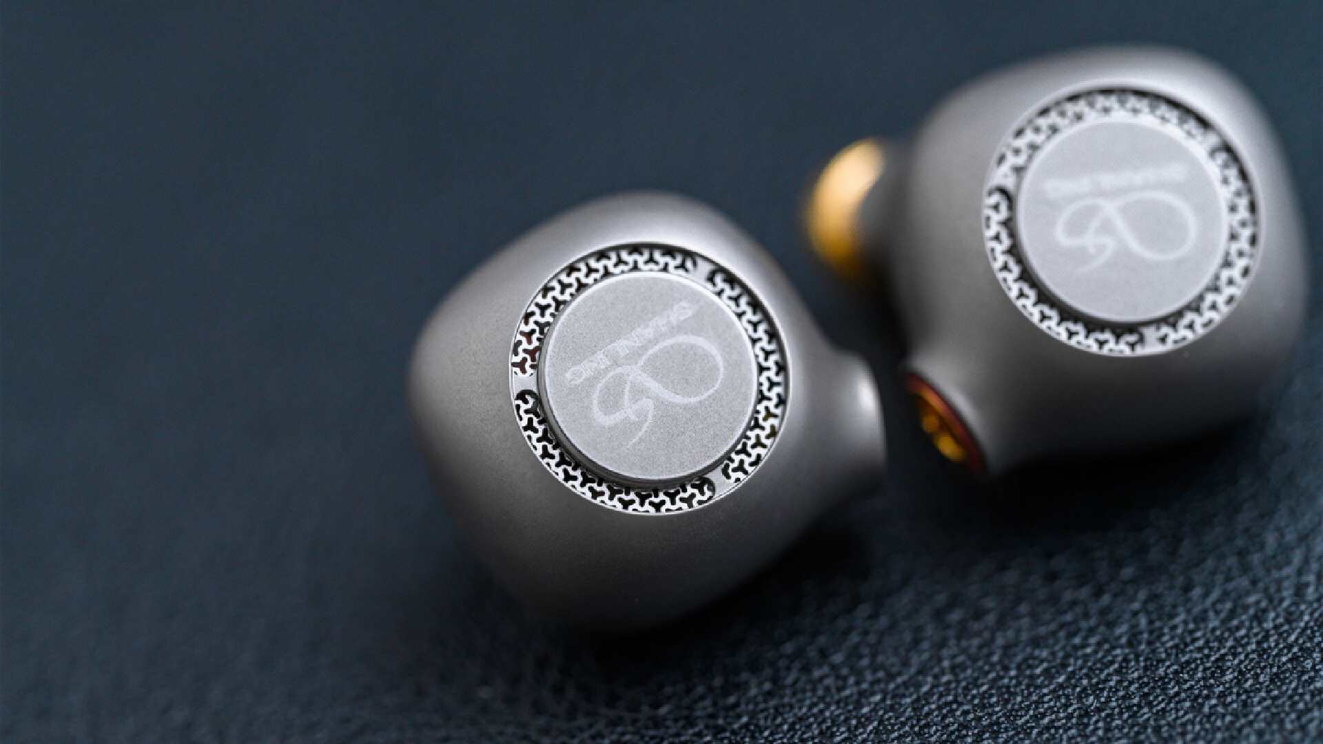 山灵耳机mg800重低音效果,山灵mg800普通版和限量版