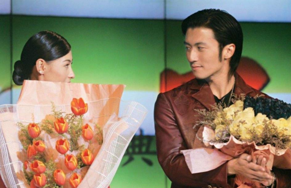 张柏芝和谢霆锋王菲现在的近况,王菲和谢霆锋张柏芝近日的消息