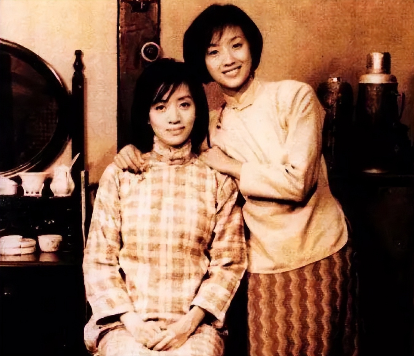 中国香港经典港片排行榜,香港回归25年经典港片名场面