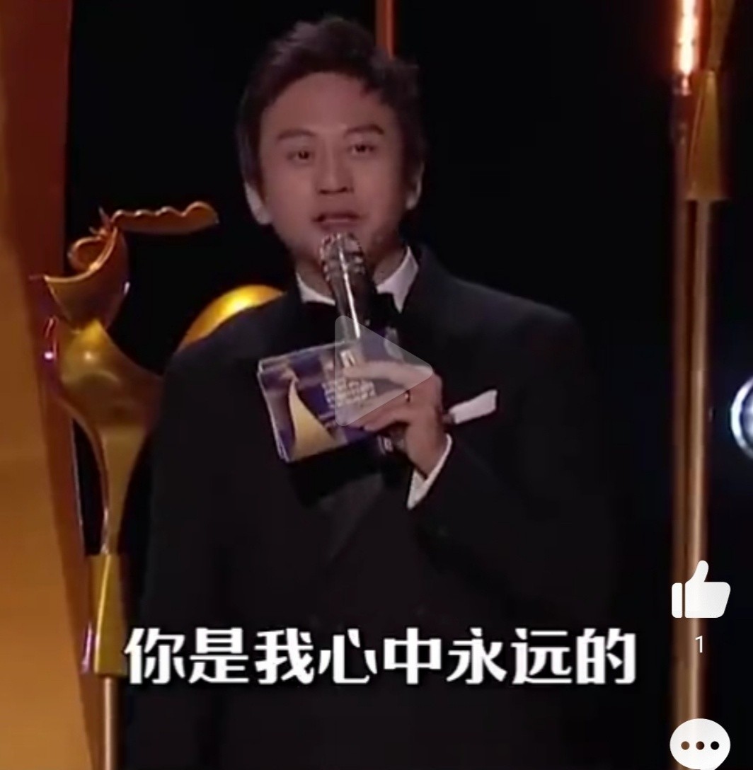 邓超在人民日报撰文获赞，他离好导演还很远，新作品争议不断